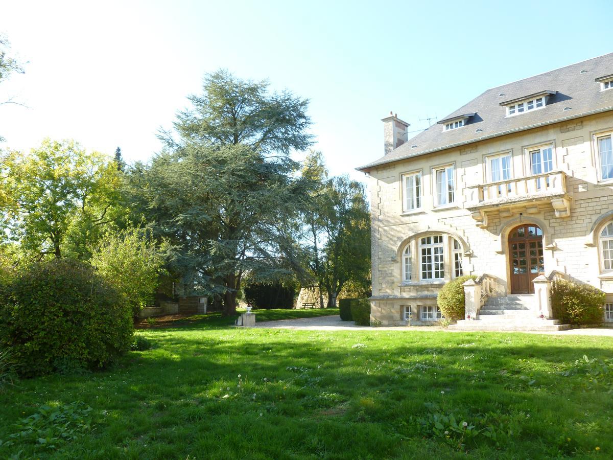 La Chambre Au Chateau Pernant Exterior foto