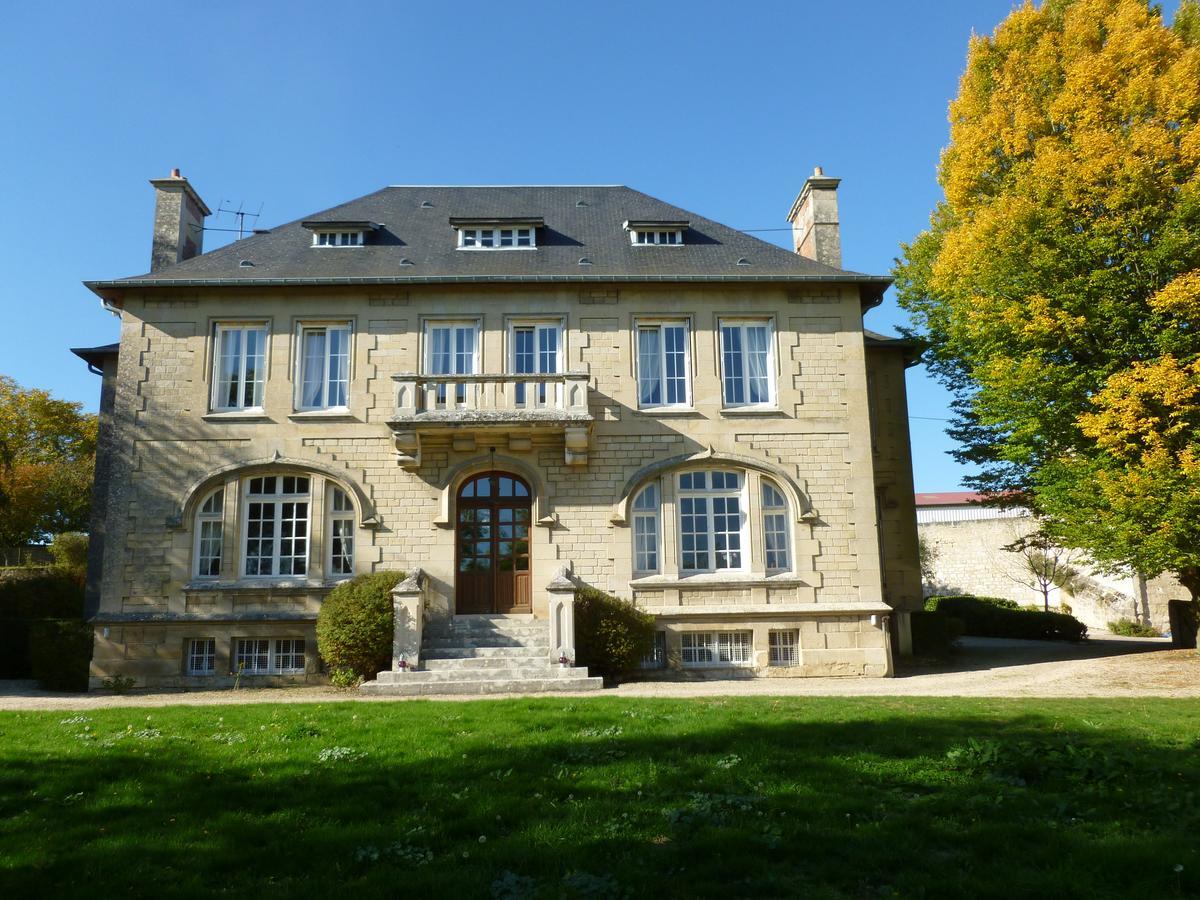 La Chambre Au Chateau Pernant Exterior foto