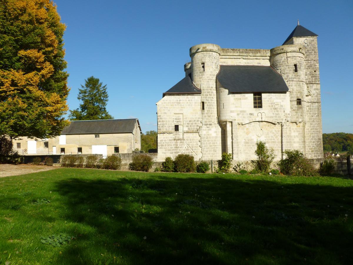 La Chambre Au Chateau Pernant Exterior foto